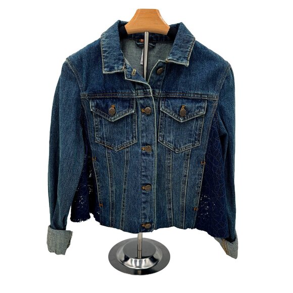 Free People NWT Womens Jean Jacket - Picture 2 of 3